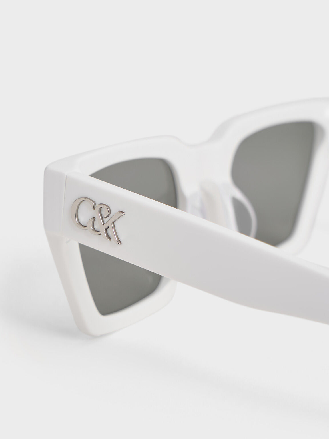 Recycled Acetate Angular Sunglasses, White, hi-res