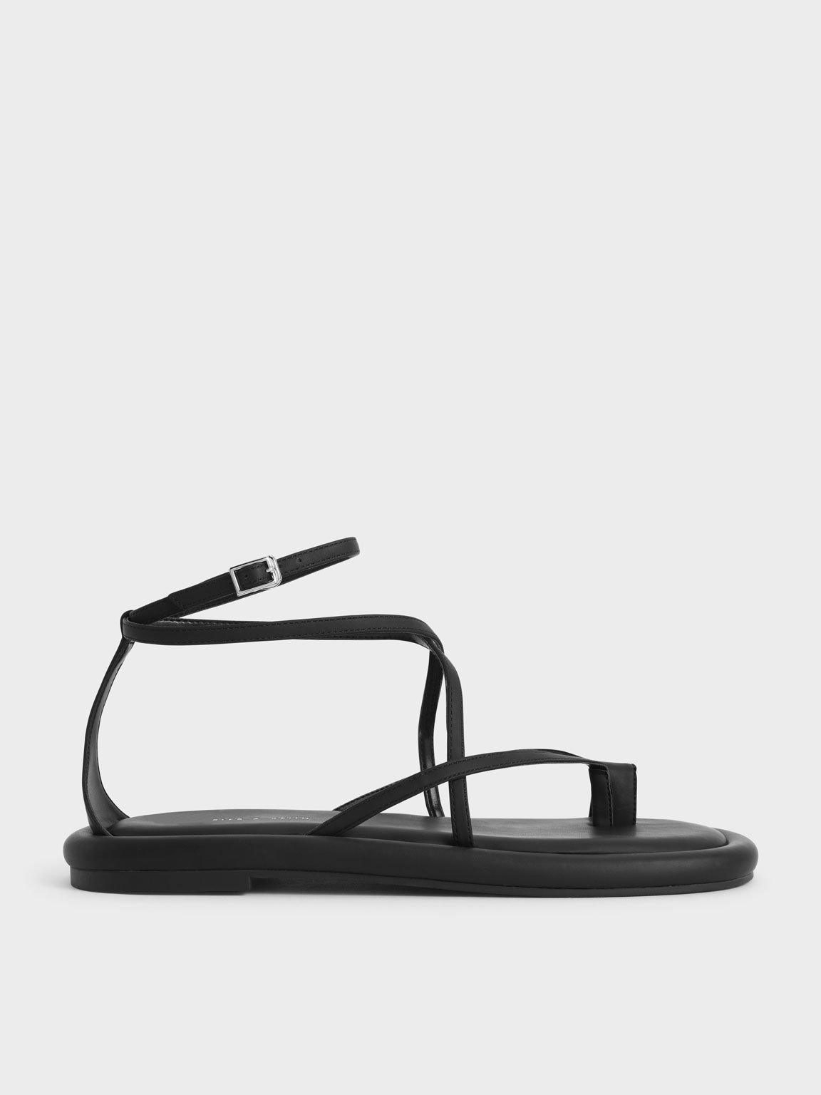 

Padded Toe Loop Sandals