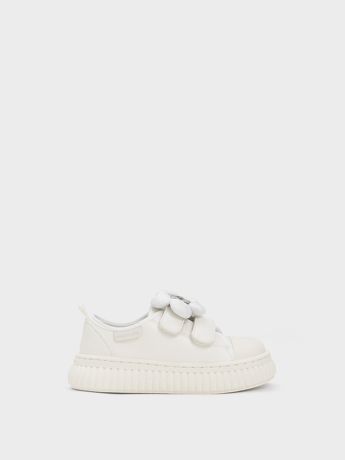 White store velcro sneakers