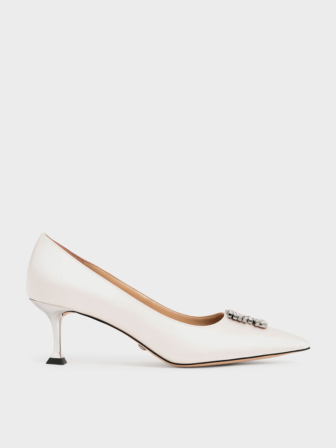 Cream heeled hotsell shoes uk