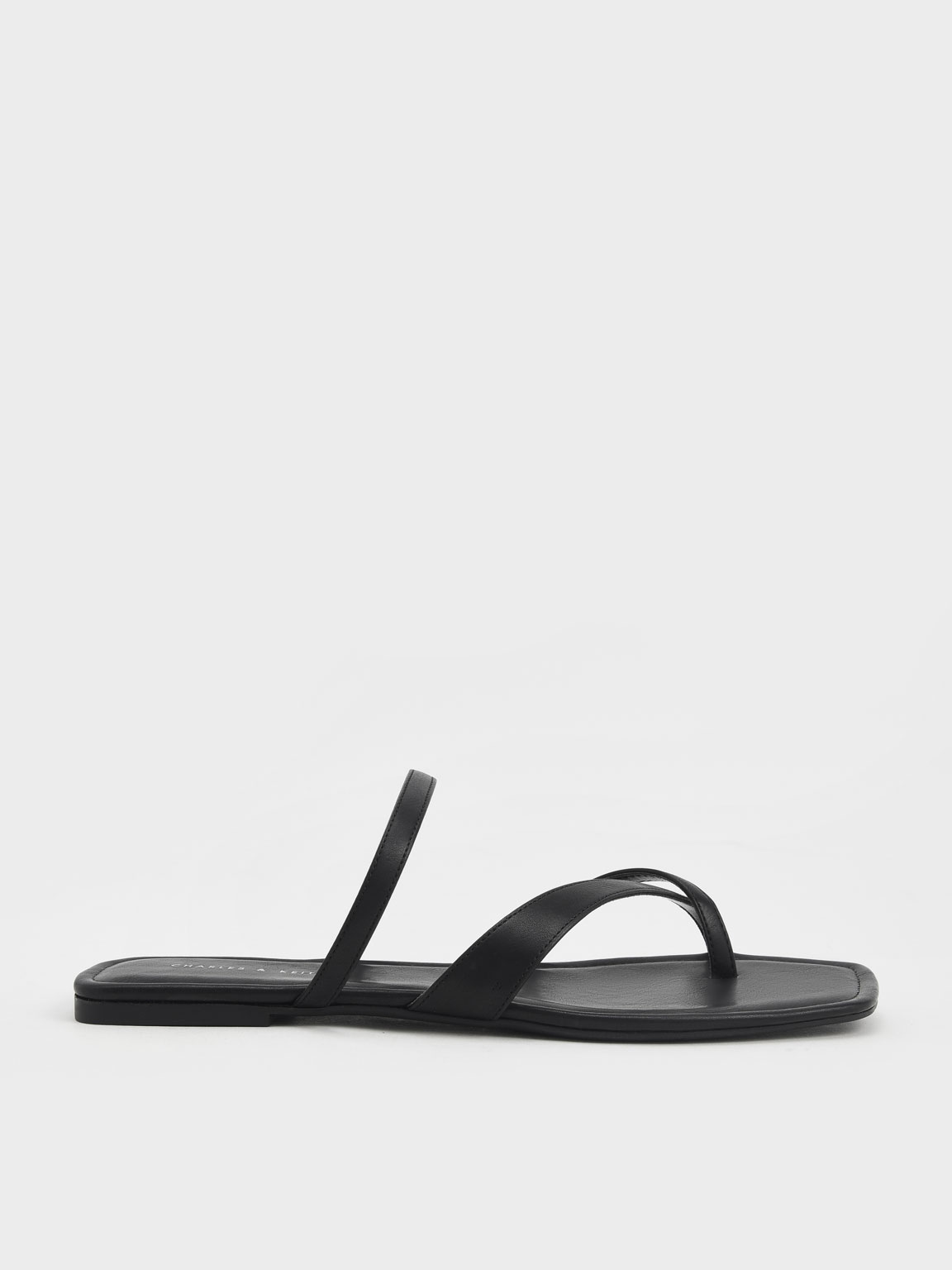 

Toe-Loop Slide Sandals