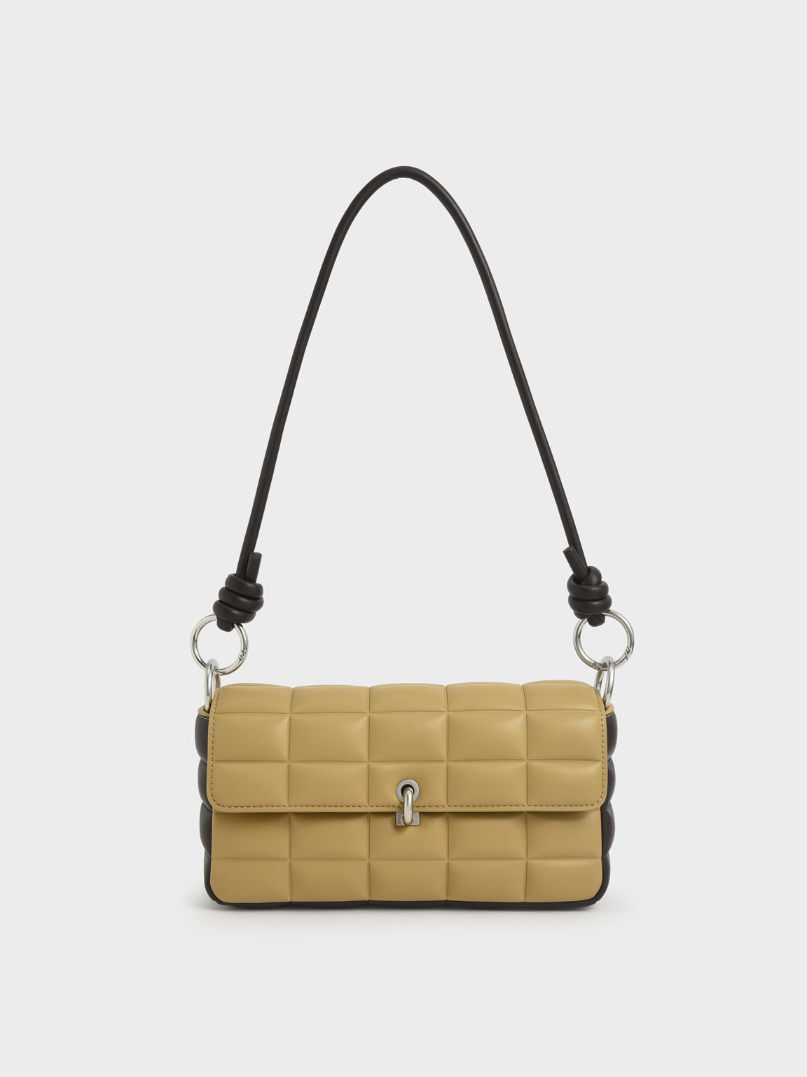 

Maze Chunky Chain Handle Quilted Shoulder Bag